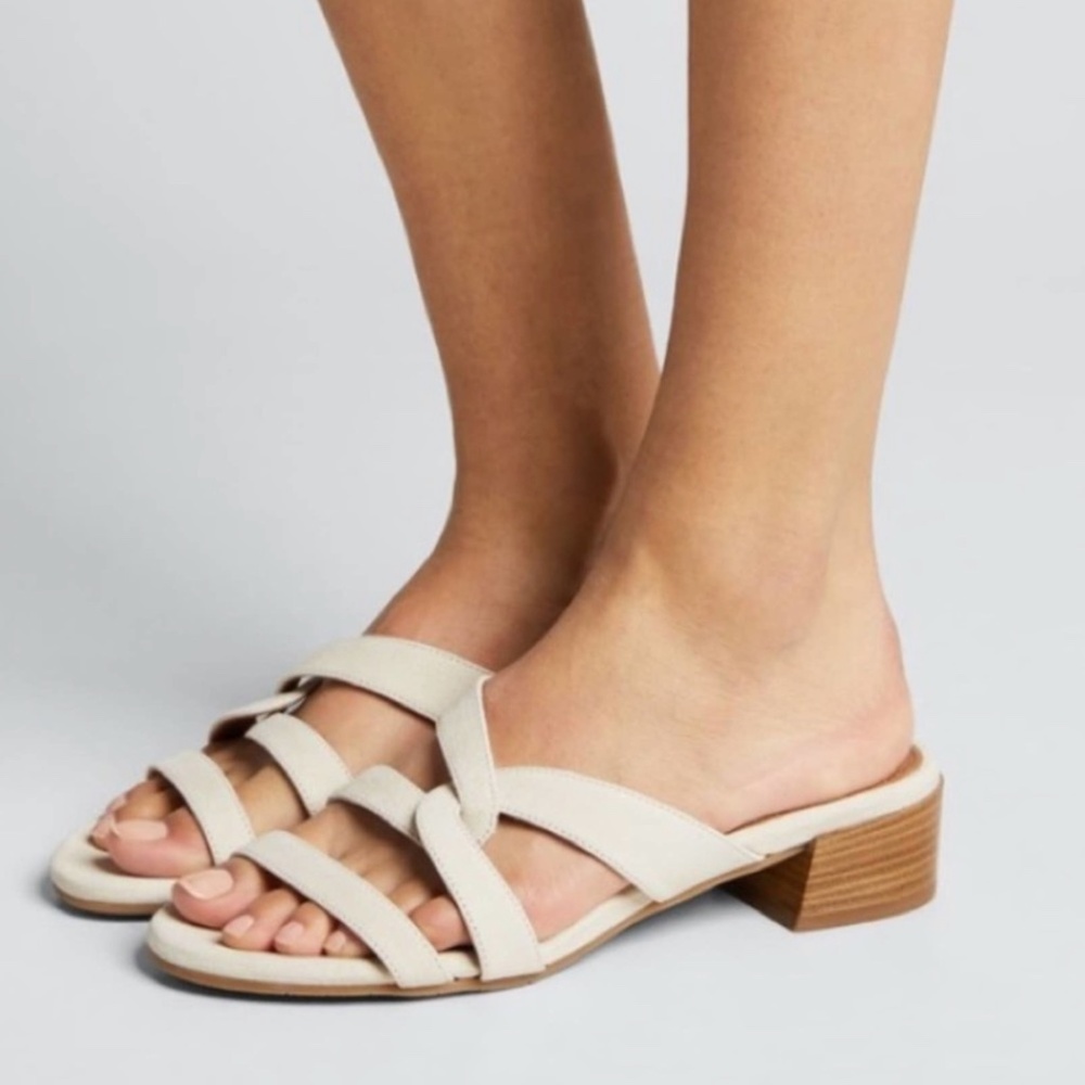 Aquatalia Hollie Suede Slip On Sandals Mules Stacked Heel Cream Size 8